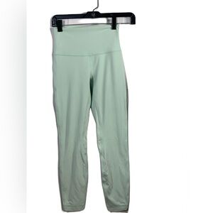 Lululemon Align High-Rise Pant
25" Delicate Mint. Sx 4. EXCELLENT CONDITION